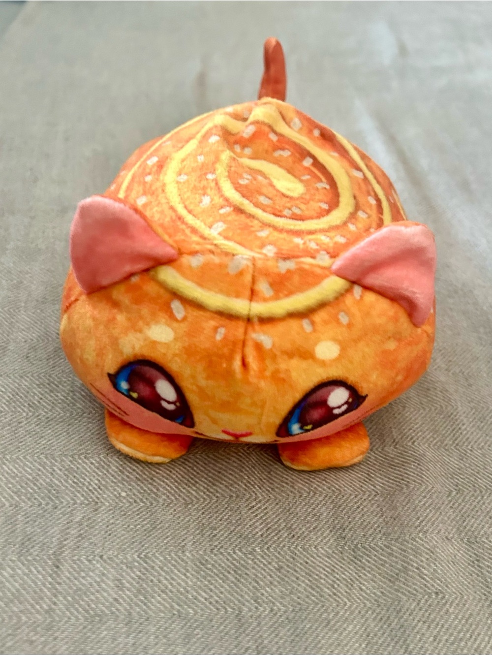 Cookeez Makery Cinnamon Treatz Plush Orange Purring Cat Toy, Big Eyes, Working